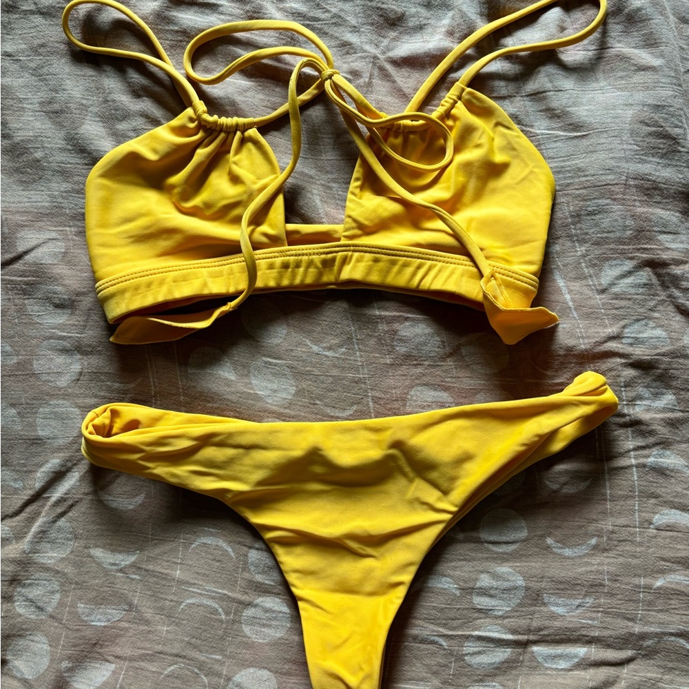 Benoa koi set
